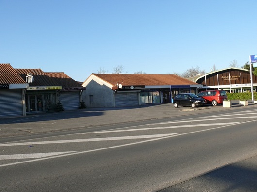 p2112-20.jpg