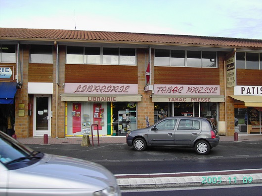 p2112-9.jpg